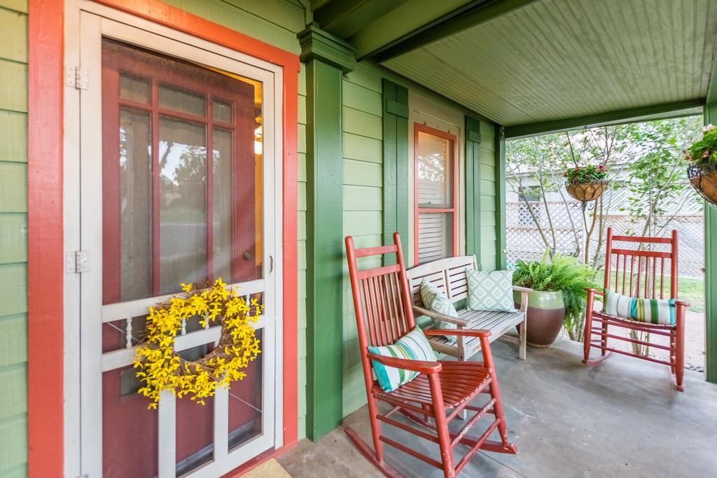 Agape Front Cottage Fredericksburg Eksteriør billede